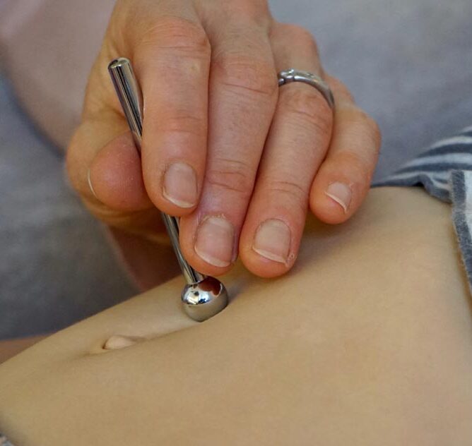 Traditionelle Chinesische-Medizin - Tuina im Gesundheitszentrum SELAWI